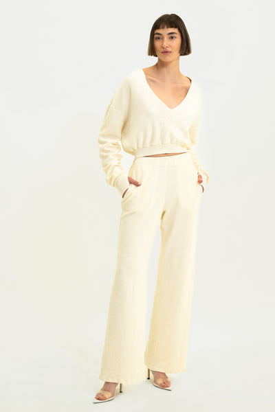 Model showcasing the Aspen Pant and V neck top. 100% cotton Luxury Loungewear