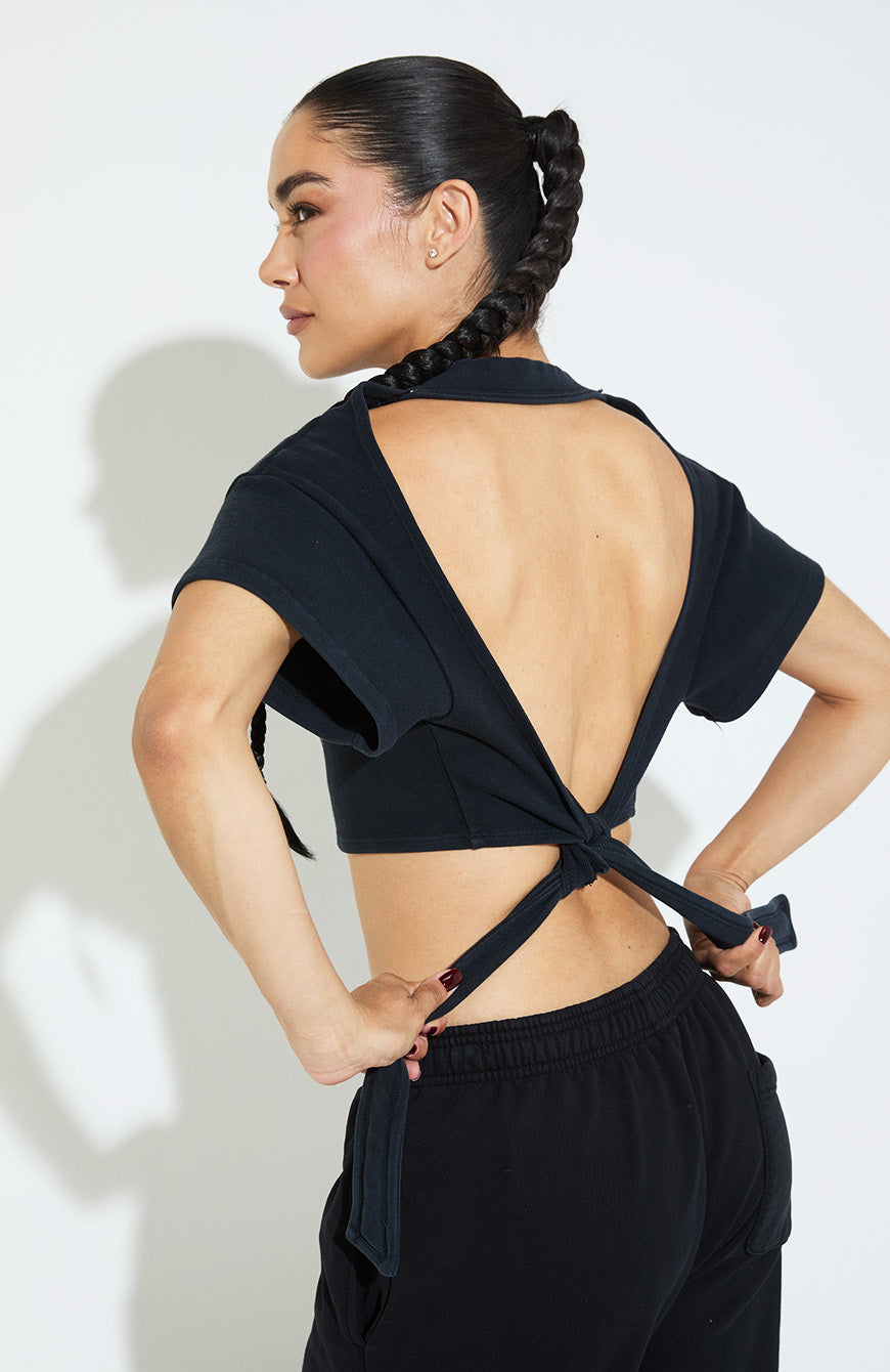 Juicy Backless Rib Crop / Black / Las Vegas