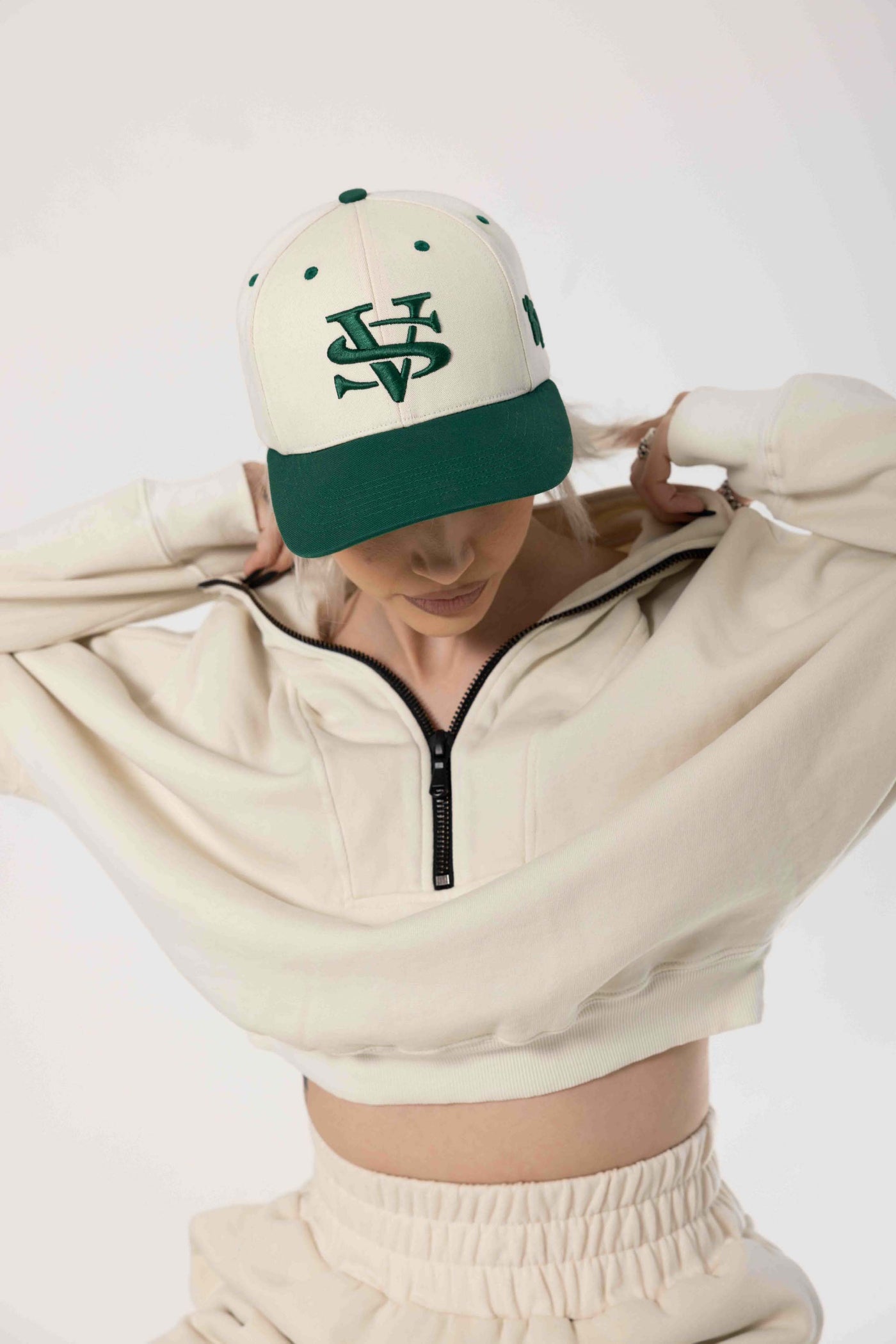 VS BASEBALL HAT - VS GREEN / CREAM